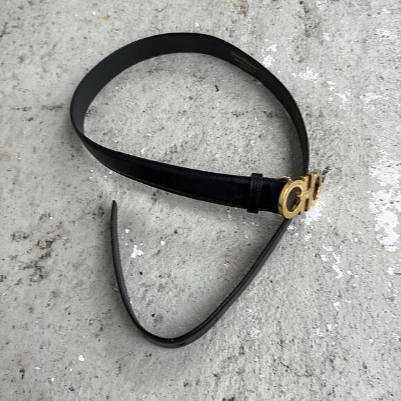 Ferragamo leather belt - Picture 2 of 5